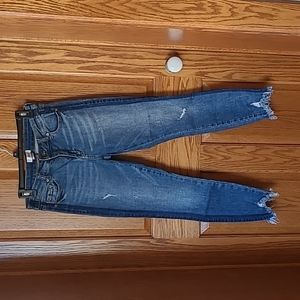 Shark bite hem jeans